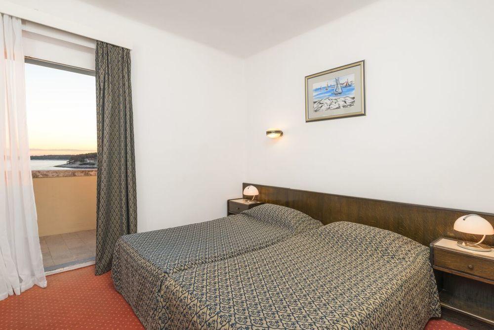 Villa Dalmacija Hvar Hotel ฮวาร์ ภายนอก รูปภาพ